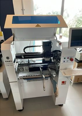 CHM-551 SMD उत्पादन लाइन SMT असेंबली लाइन उच्च परिशुद्धता 4 सिर पीसीबी बनाने रोबोट